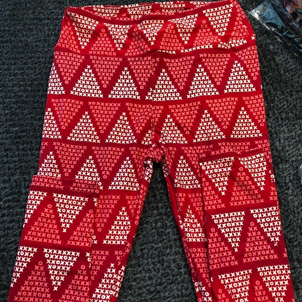 🔹 4 for $30 Lularoe OS Leggings